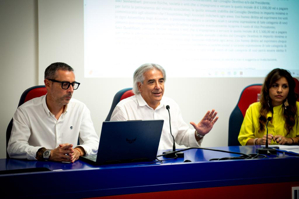 Conferenza stampa Vibonese azionariato popolare