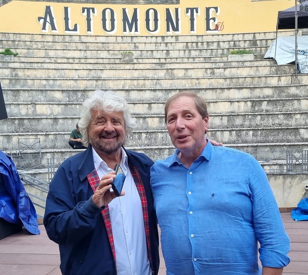 Grillo con il sindaco di Altomonte