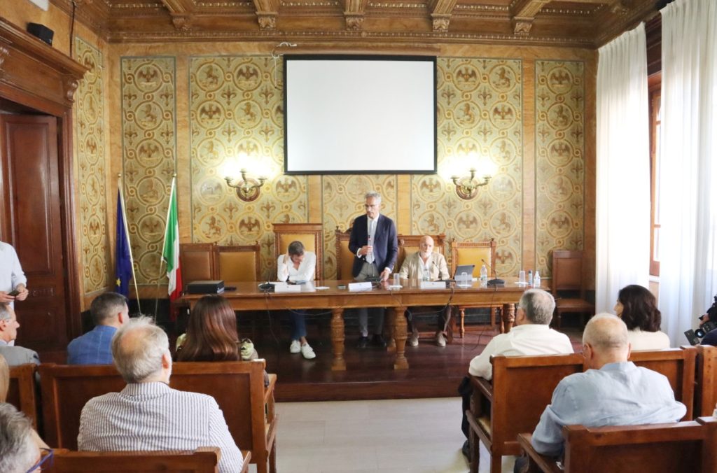 Incontro per Aeroporto di Reggio alla Camera di Commercio