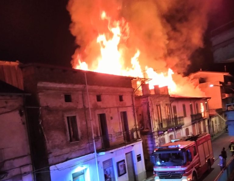 incendio sant'eufemia d'aspromonte