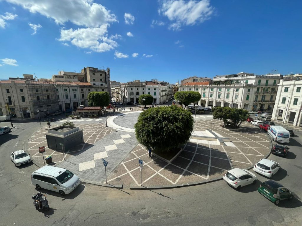 piazza del popolo messina