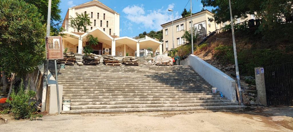 scalinata santuario dell'eremo reggio calabria