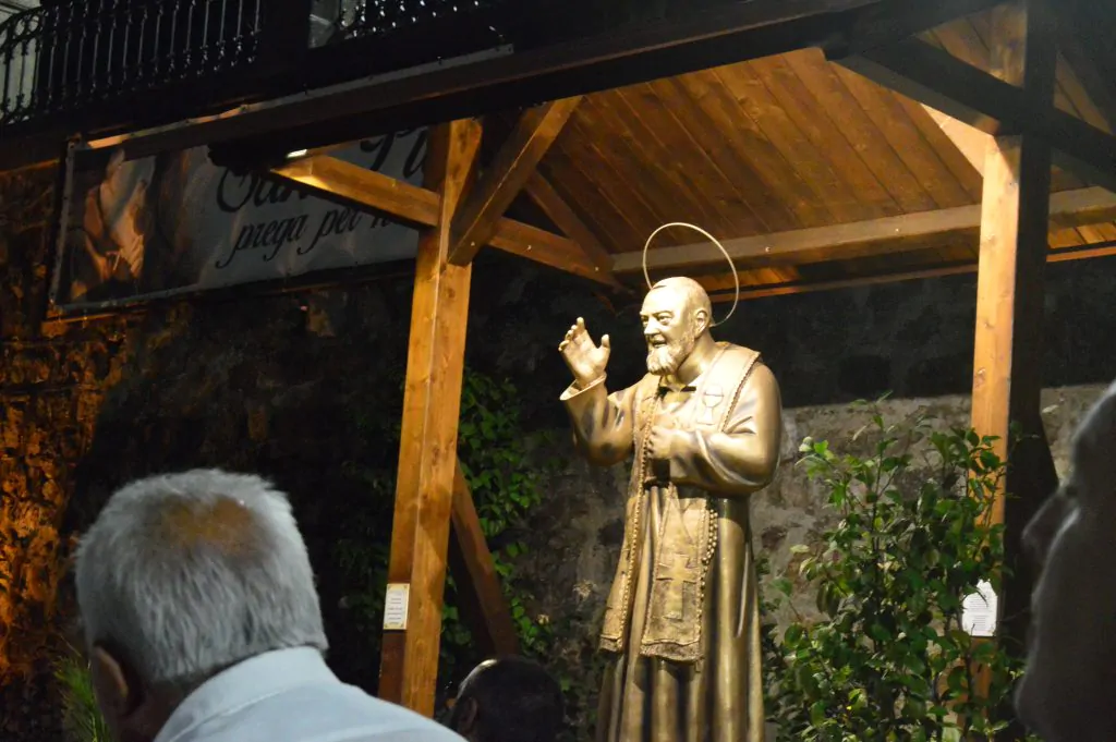 sant'eufemia d'aspromonte piazza la pira padre pio