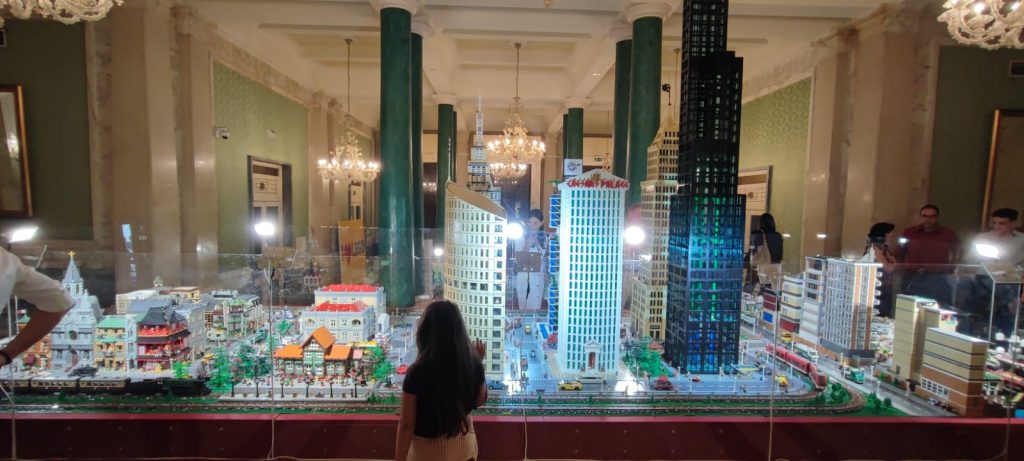 mostra lego