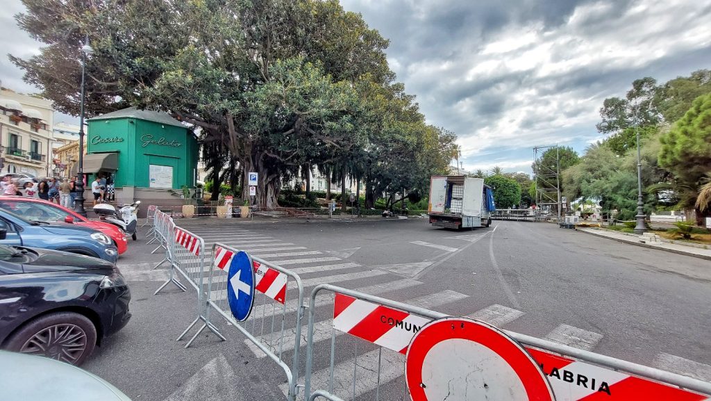 palco piazza indipendenza