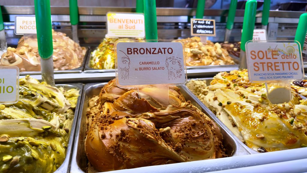 Gusto Bronzato Gelateria Cesare