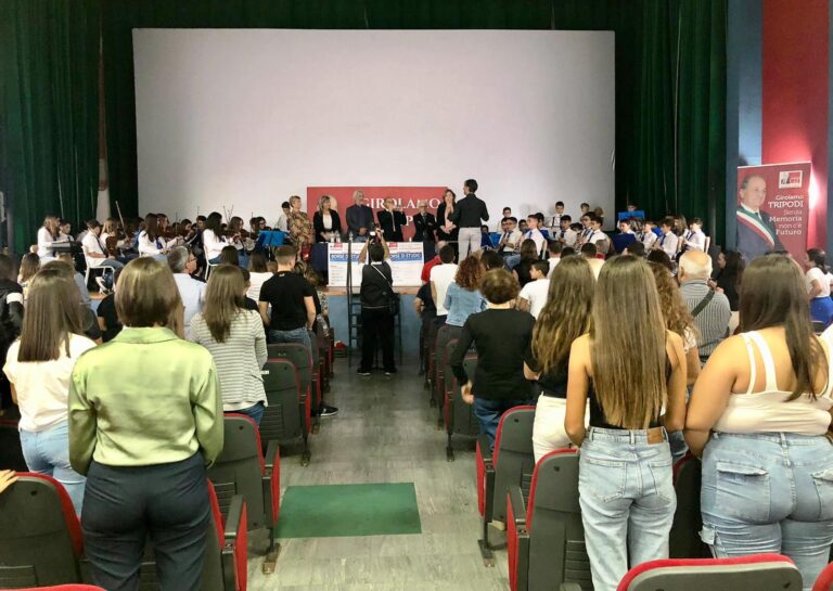 Premiazione Borse di Studio Girolamo Tripodi a Polistena