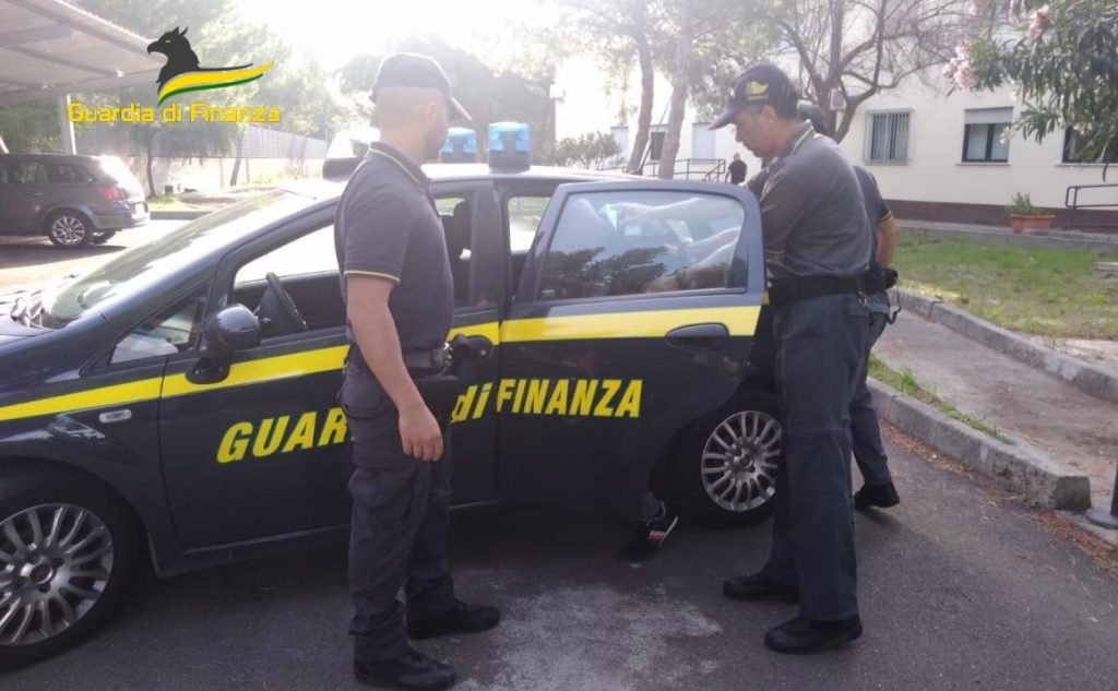 arresti guardia di finanza