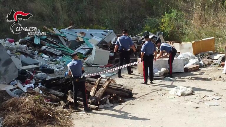 discariche abusive carabinieri reggio calabria