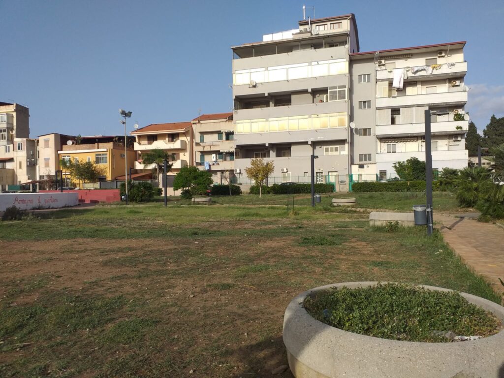 Piazzetta Caprai Rione Modena Reggio Calabria