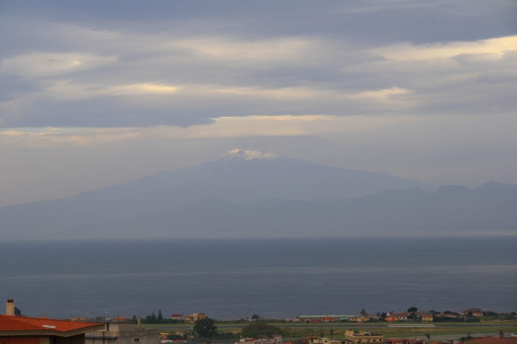 neve etna 17 ottobre 2023