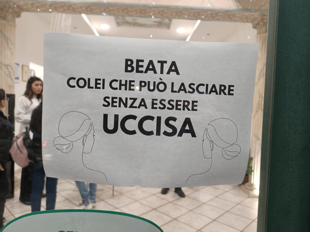 Manifesti Villafranca Tirrena Giornata violenza sulle donne