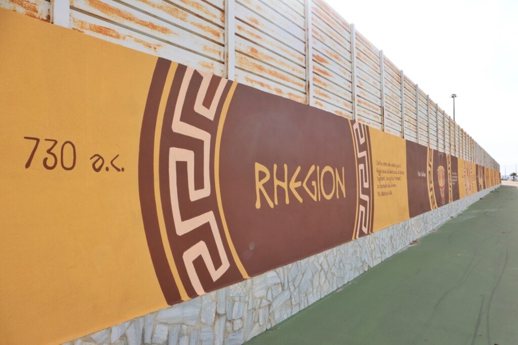 Murales storia di Reggio Calabria al Parco Lineare Sud