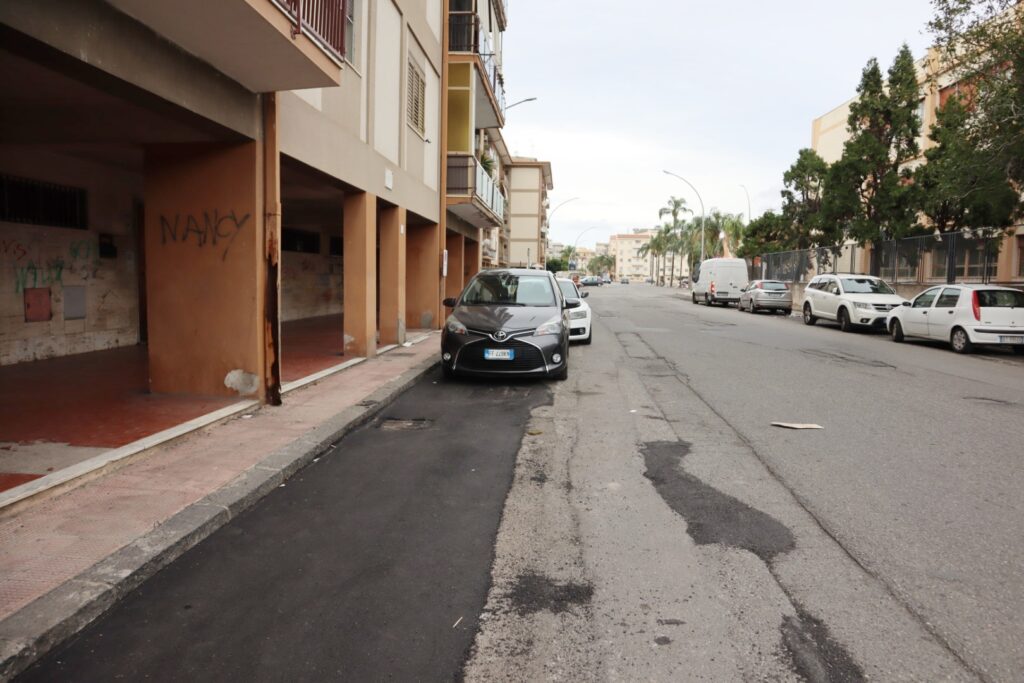 Riunione e raccolta firme Viale Messina contro pista ciclabile