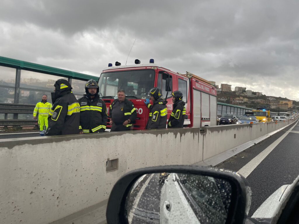 incidente raccordo autostradale (1)