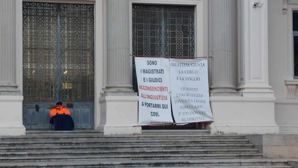 protesta quattrone tribunale