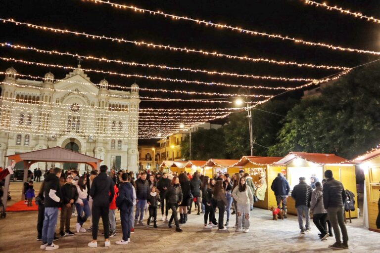 Piazza Duomo Natale 2023