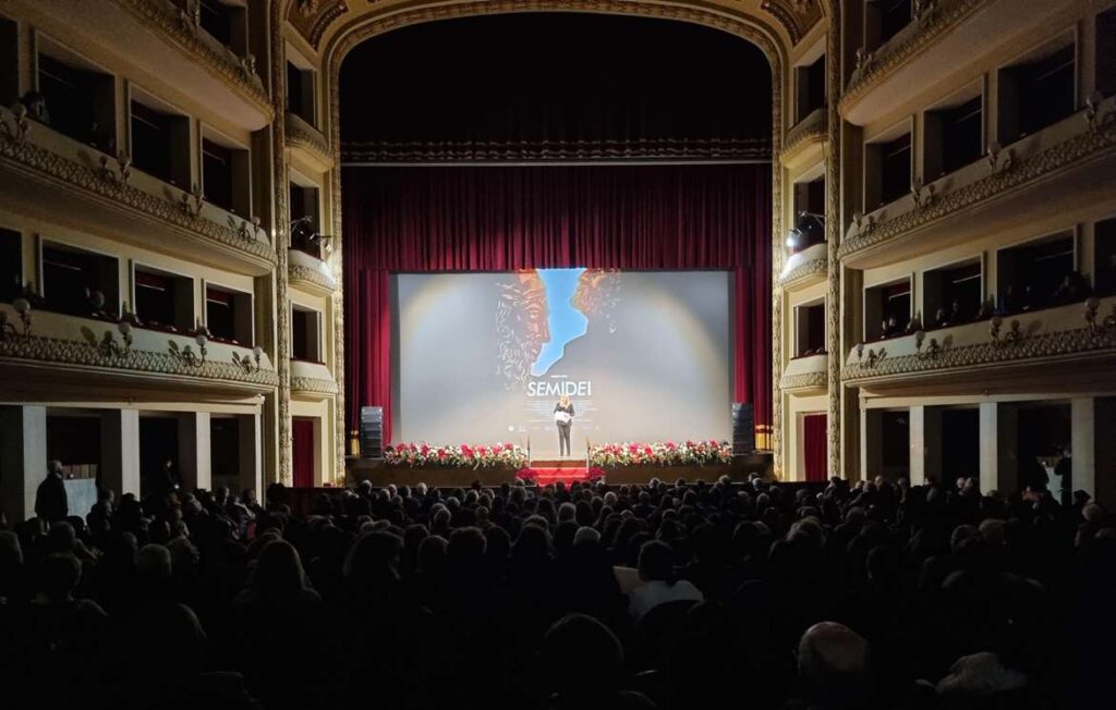 Premiazione Gerardo Sacco docufilm Bronzi