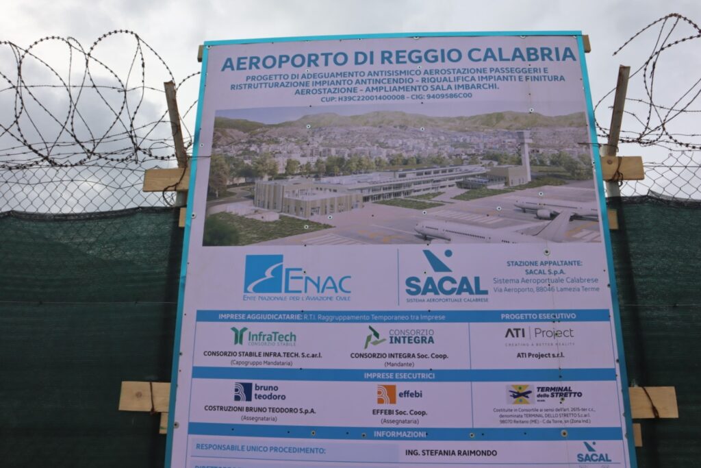 lavori aeroporto reggio calabria