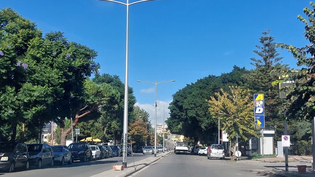 lavori illuminazione viale europa