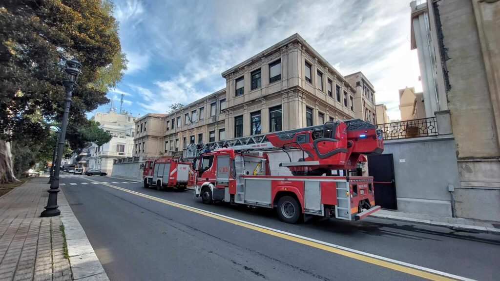 vigili del fuoco lungomare