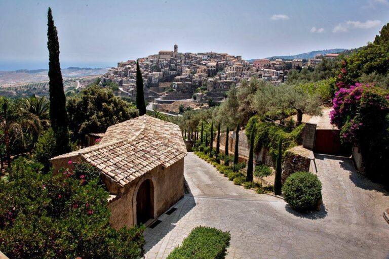 Badolato Borghi Calabria