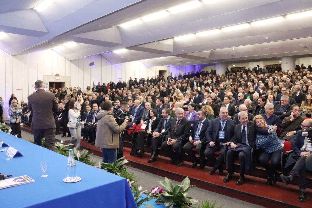 Congresso provinciale di Forza Italia a reggio calabria (7)