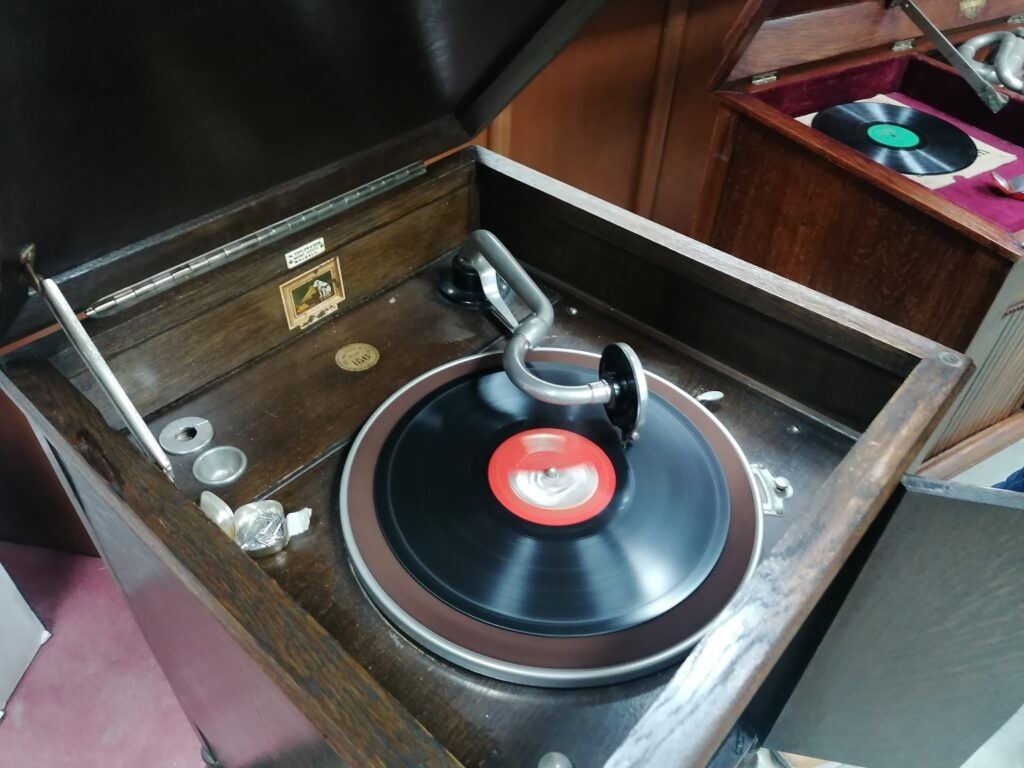 grammofono - Bova Marina
