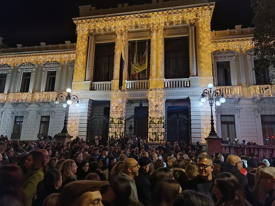 veglione piazza italia reggio