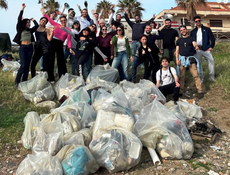 MessinAttiva raccolta spiaggia