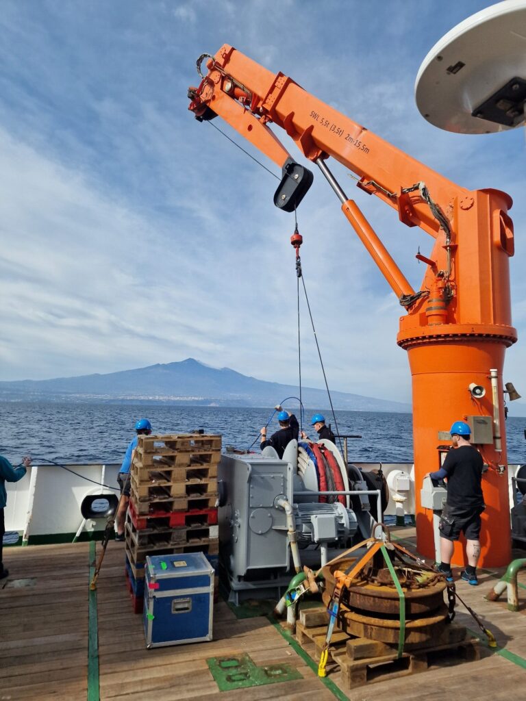 Spedizione Etna Meteor M198_4