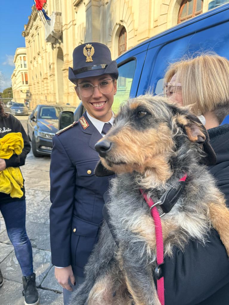 cane lisa adottato dalla polizia di reggio