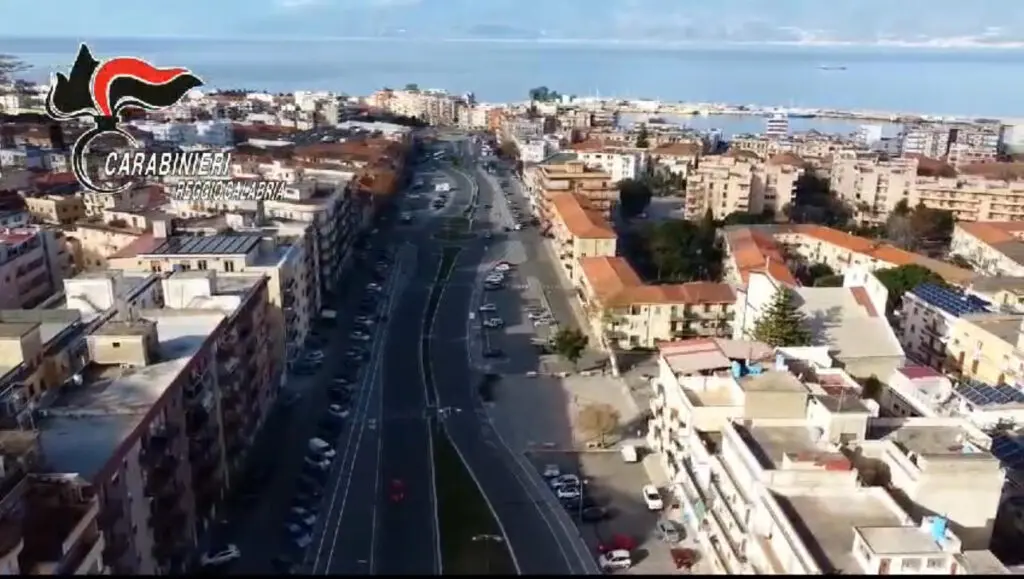 carabinieri reggio calabria dall'alto