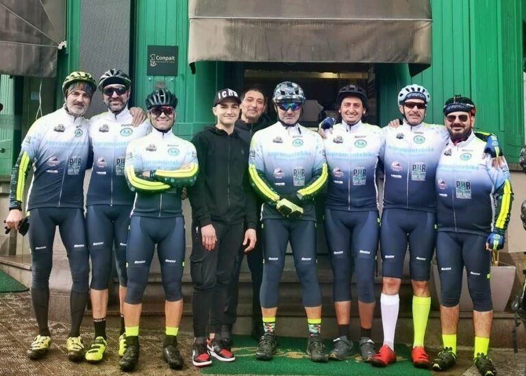 Associazione Aspromonte Bike, giro in bici e fermata da gelateria Cesare