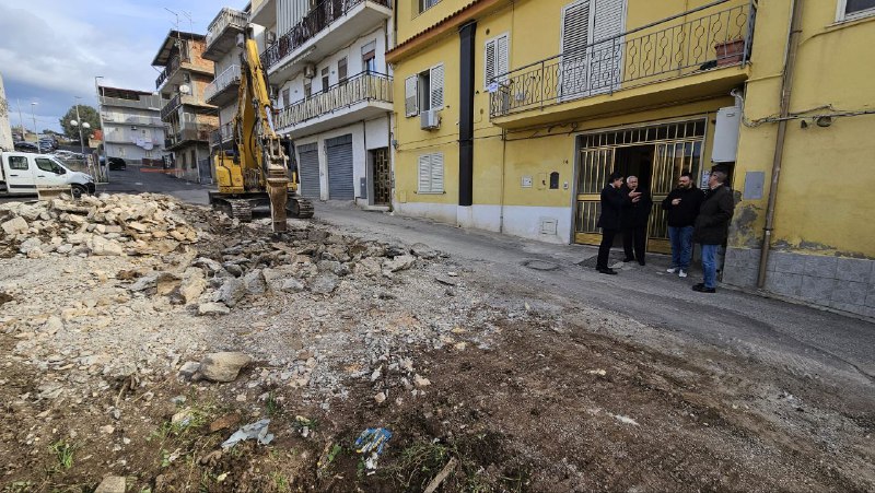 San Sperato demolizione vecchia cabina Enel