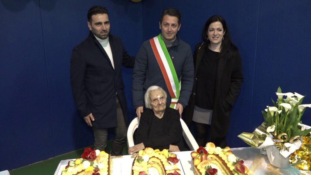 feroleto antico 100 anni nonna rachela