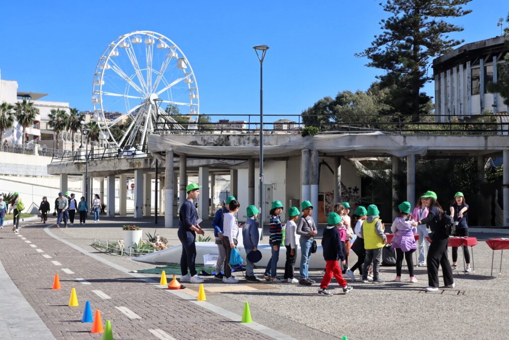 British School Celebrating Eearth Day evento Lungomare Reggio Calabria