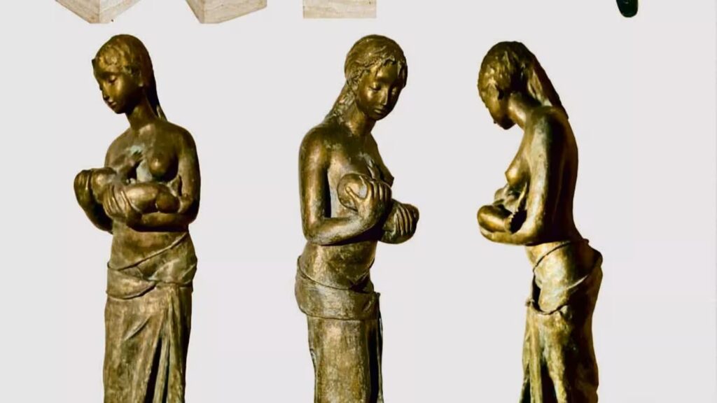 Statue maternità