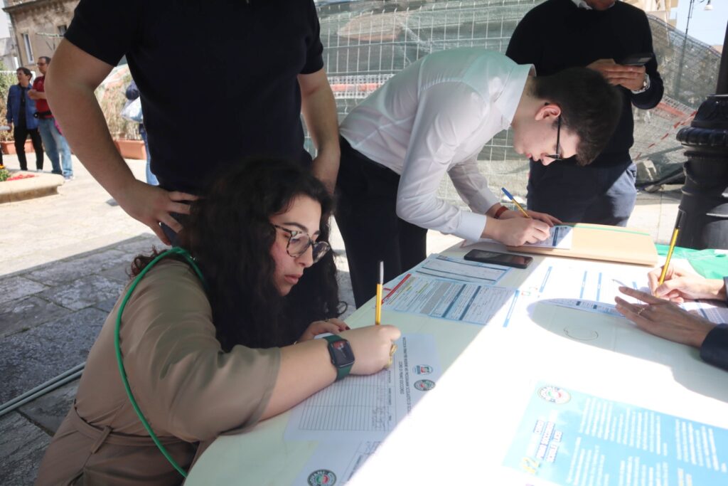 campagna tesseramento forza italia reggio calabria