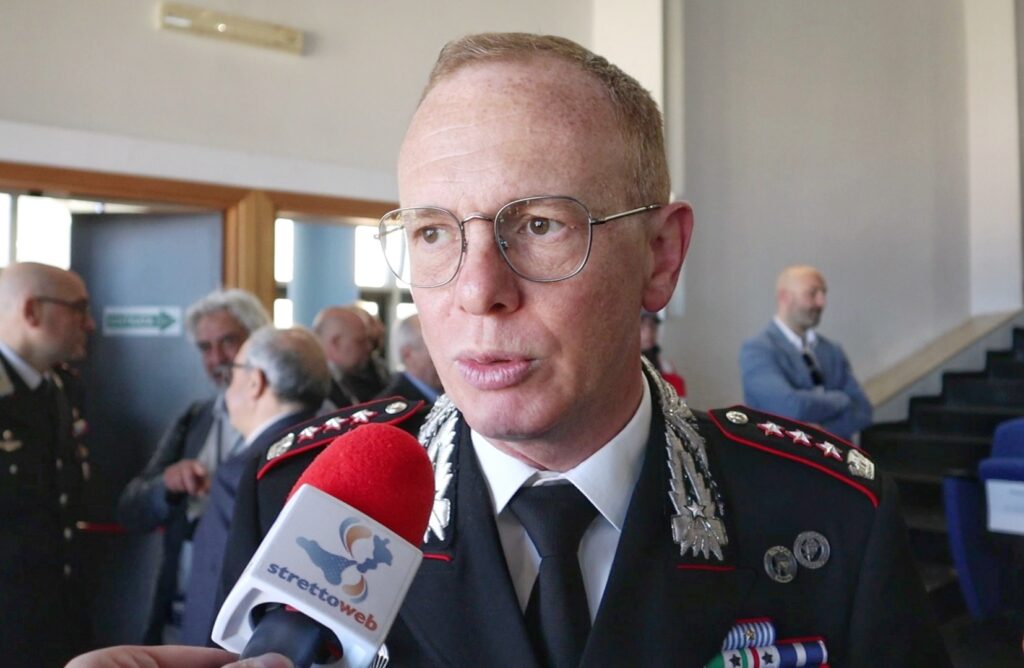 colonello Vittorio Carrara, Comandante della Scuola allievi Carabinieri