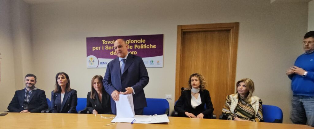 firma precari regione calabria