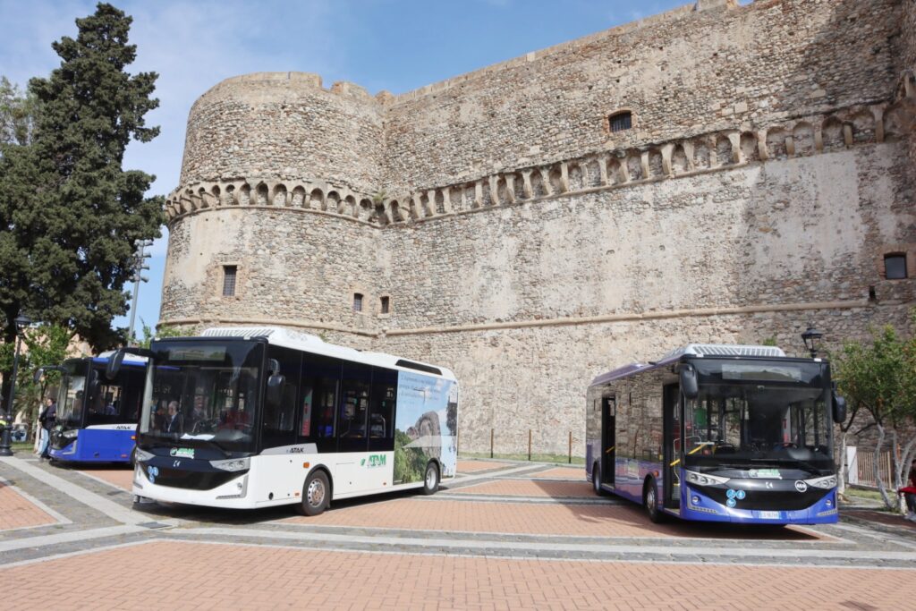 presentazione bus elettrici