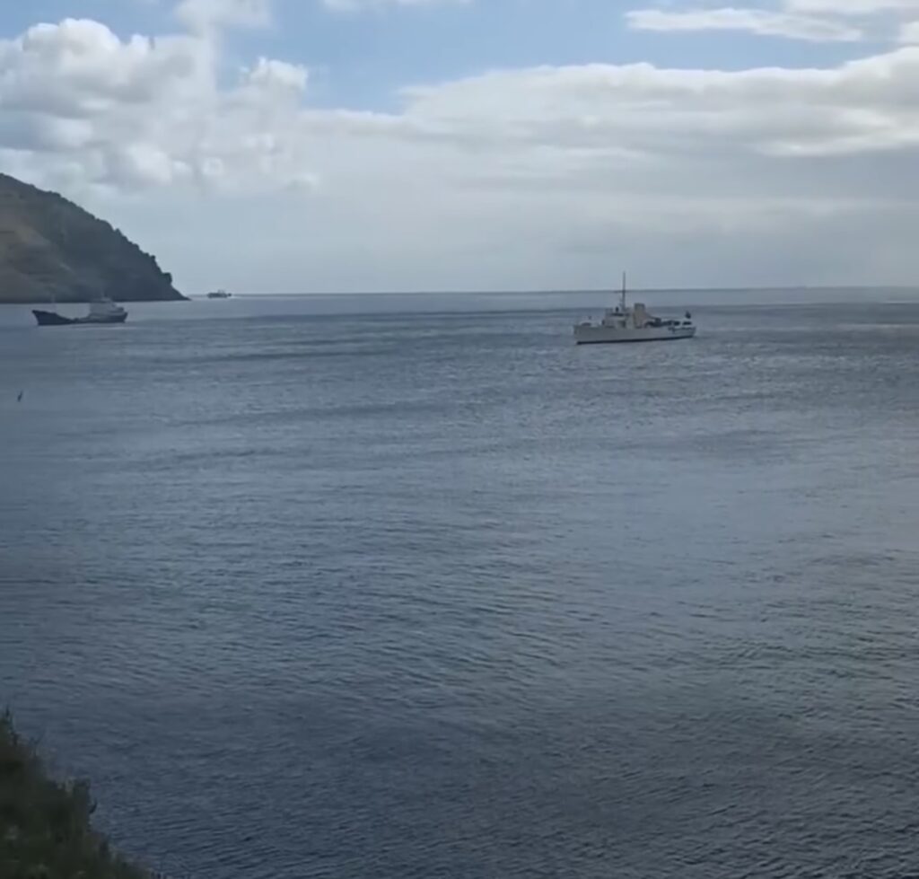 yacht marala a lipari