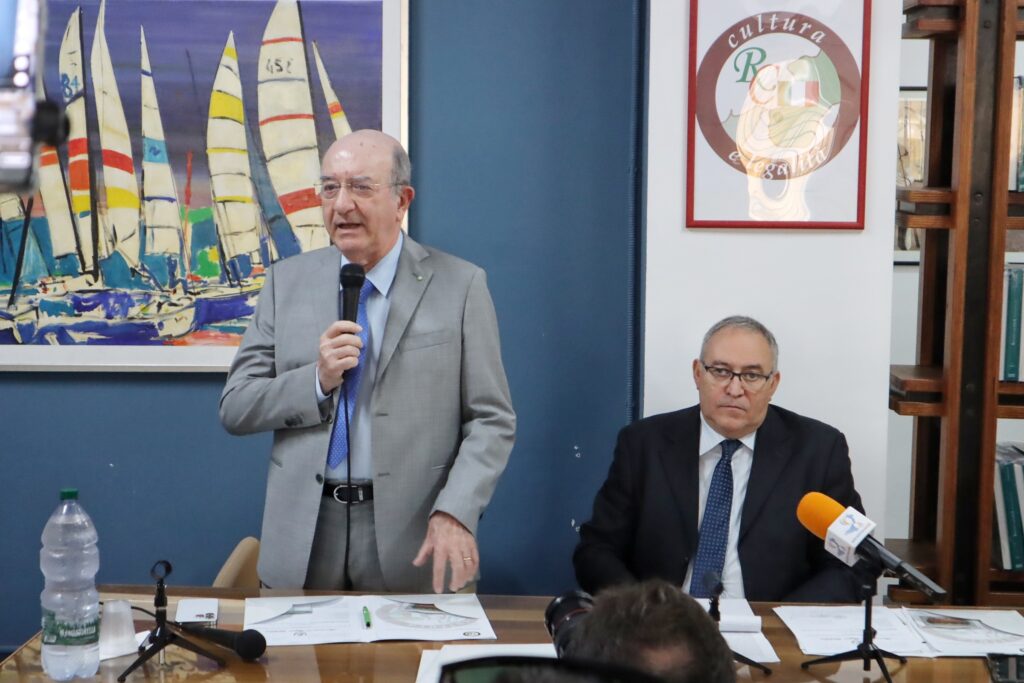 Conferenza stampa Eduardo Lamberti Castronuovo su candidatura a Sindaco