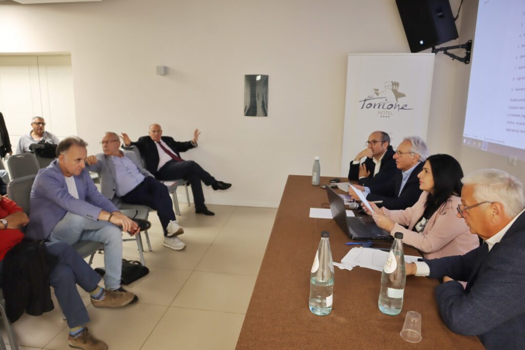 “Giù le mani dai Sindaci” assemblea reggio calabria