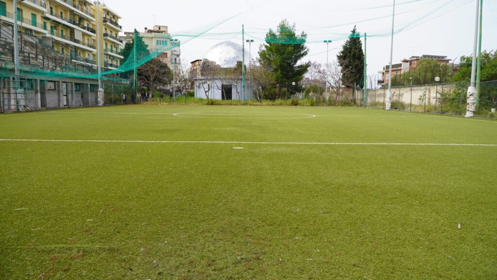 Lavori centro sportivo mirella carbone