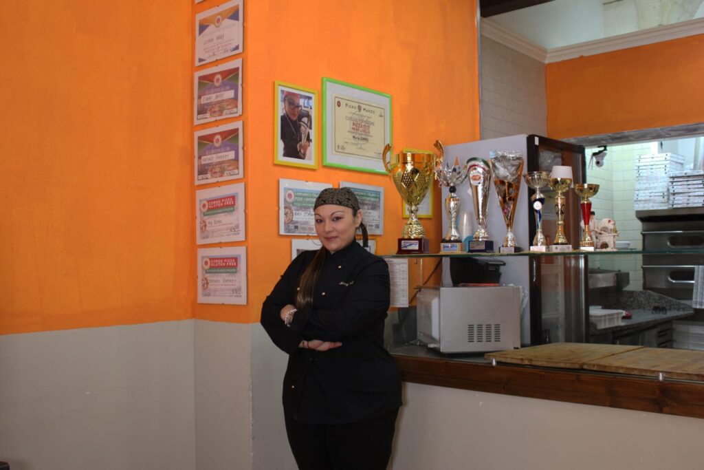 Pizzaiola reggina a Taranto Mary Zumbo vince Premio Arcimboldo 2024