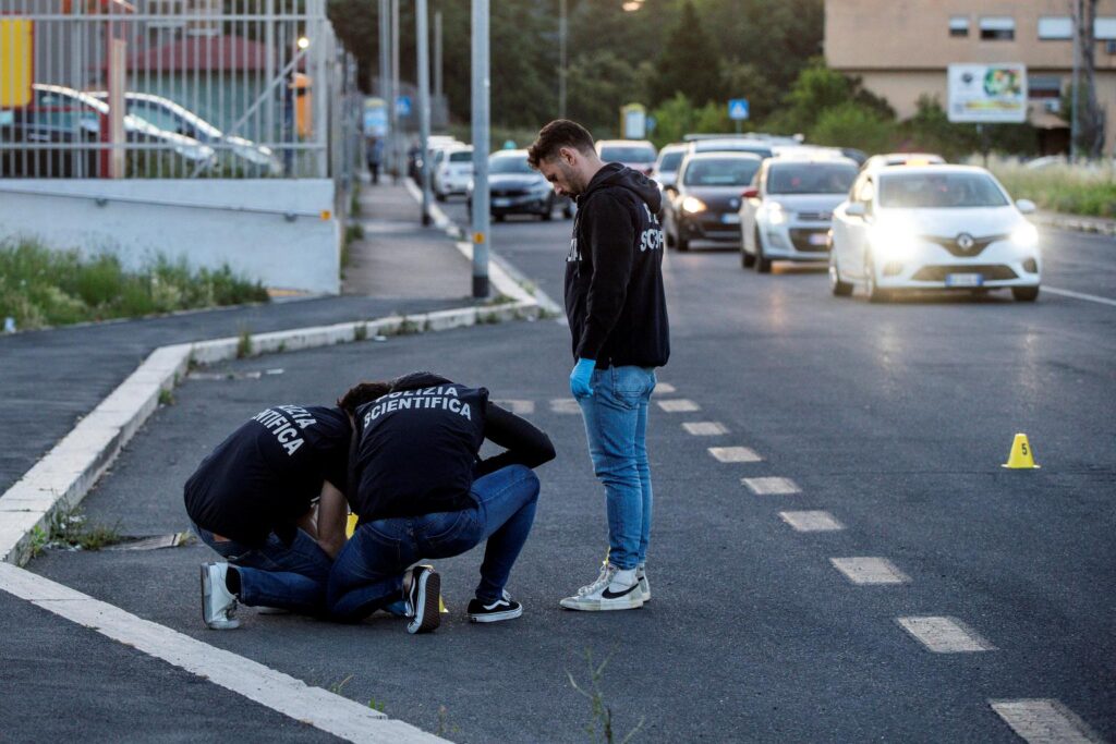 Sparatoria a Roma