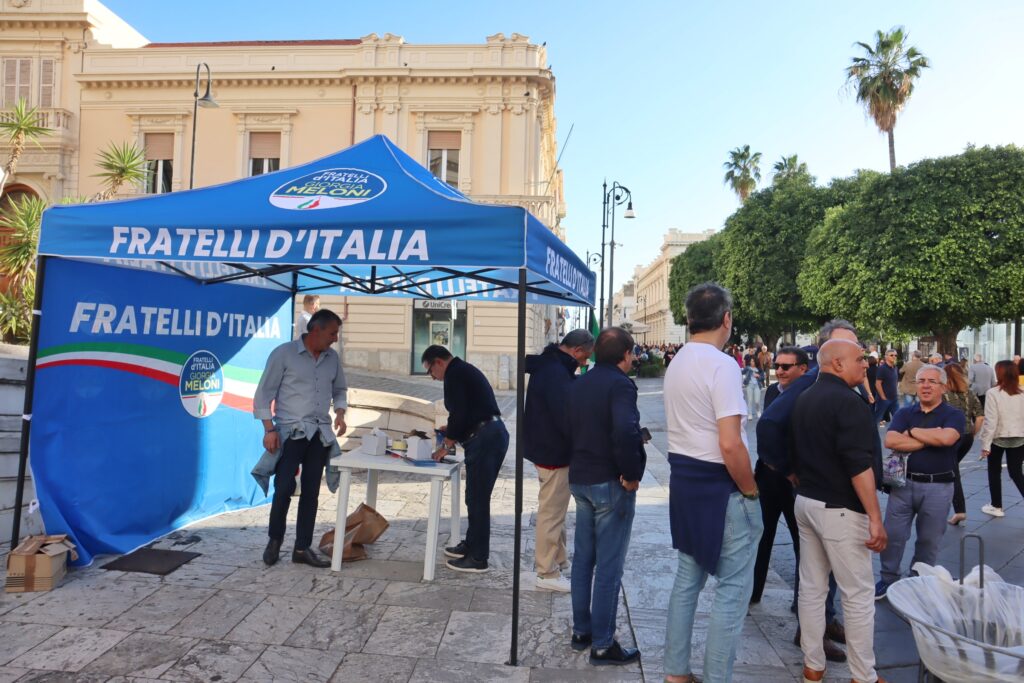 Stand Fratelli d'Italia Reggio Calabria