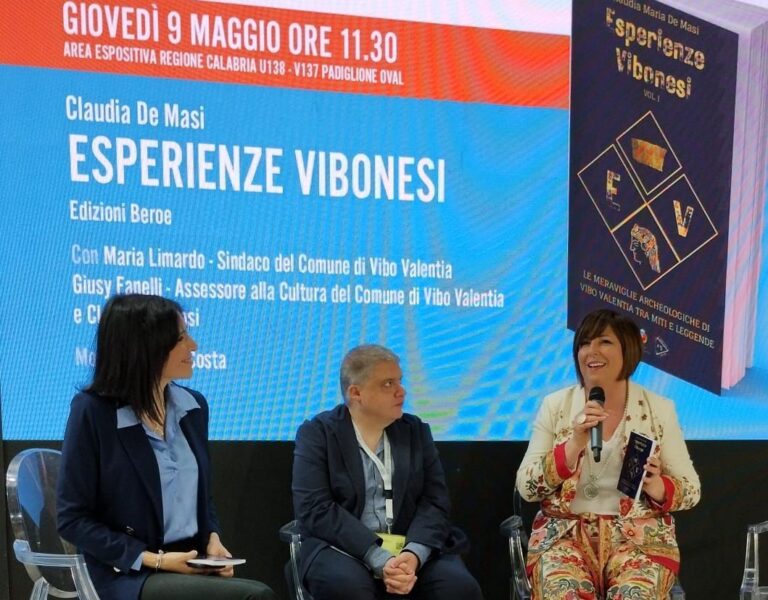 Vibo comune salone del libro torino esperienze vibonesi